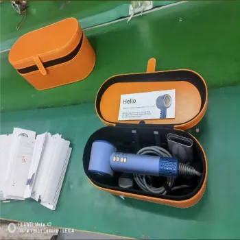 Neita hárlosi! Ekki missa af þessum hárgreiðslukonum.